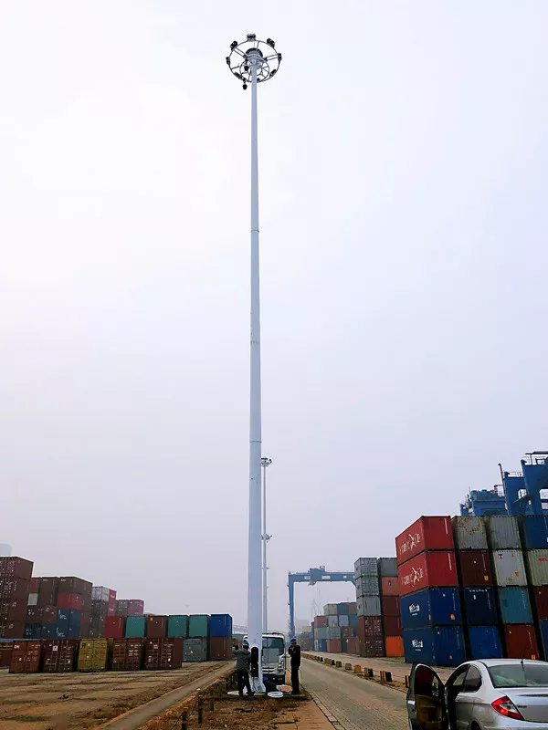 57.薄霧籠海州，華燈入云端。連云港新東方二期2_副本